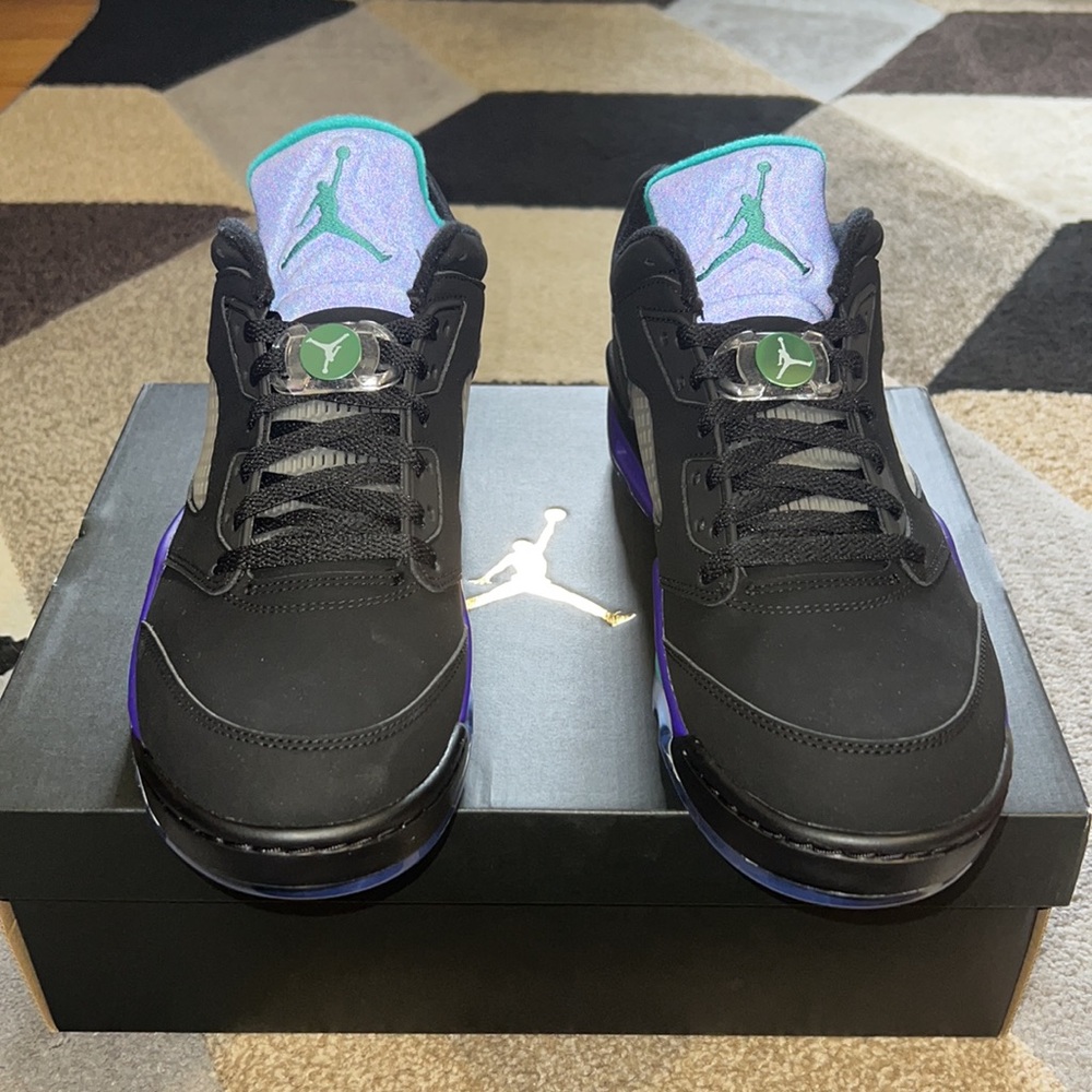 Air Jordan V Low Golf - Picture 2 of 8